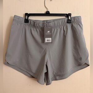 New Balance Women’s Core Run 5" Shorts Size L NWT